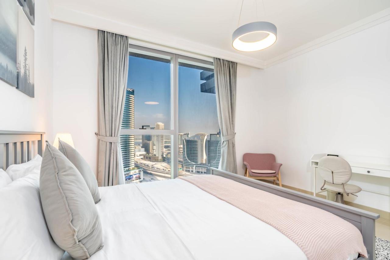 Lux Bnb Boulevard Point Sky Line Views Dubái Exterior foto